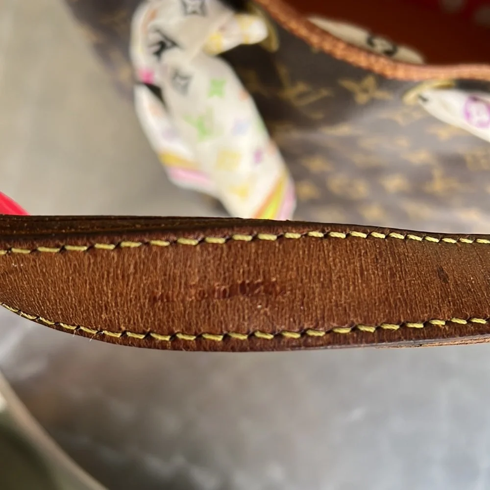 Louis Vuitton Monogram Canvas Bucket Bag